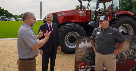 Ricketts Celebrates Agriculture on National Mall with Four Nebraska Employers