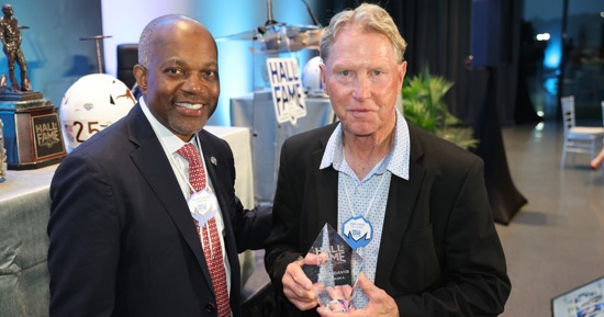 Tony Davis Joins Cotton Bowl Hall of Fame