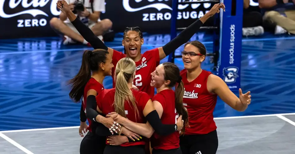 Huskers Hold Off No. 18 Creighton in Five Sets