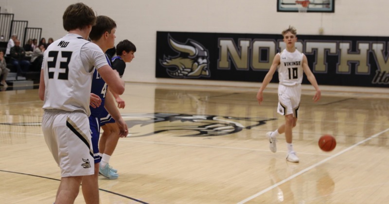 Lakeview Stings Northwest Boys, 65-58
