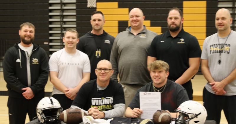 Johnson Signs With Chadron State Football 