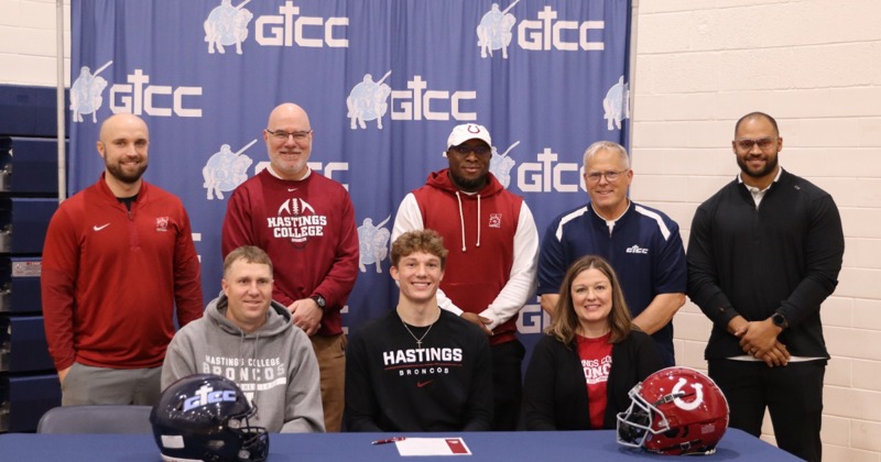 Haney Signs With Hastings College Football 